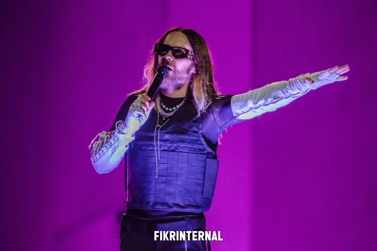 Title 1 — live music photography by FIKRINTERNAL